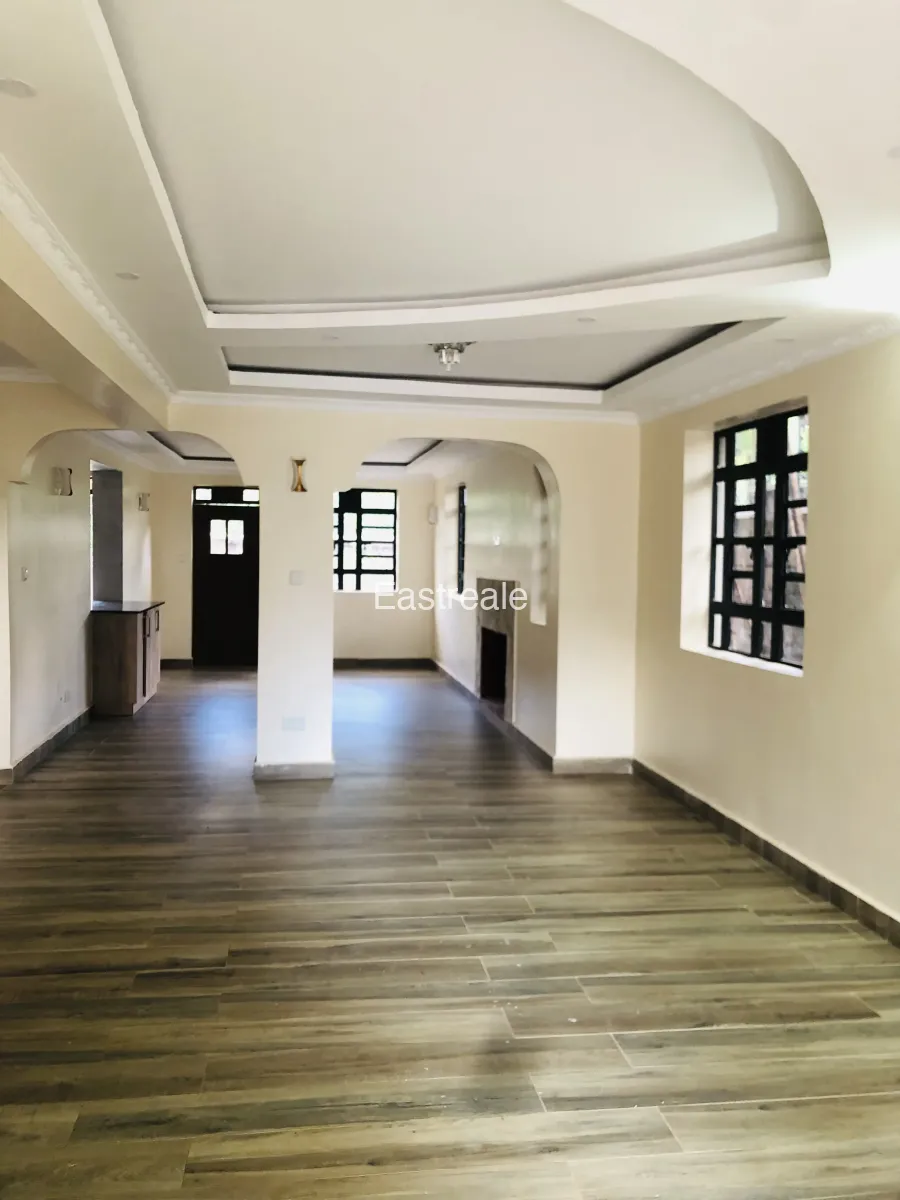 4 Bedroom in Kitisuru for Rent